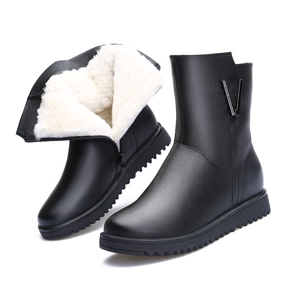 2018 new warm comfortable thick wool winter boots women snow boots flat non-slip black cowhide leather women shoes
2018 new warm comfortable thick wool winter boots women snow boots flat non-slip black cowhide leather women shoes