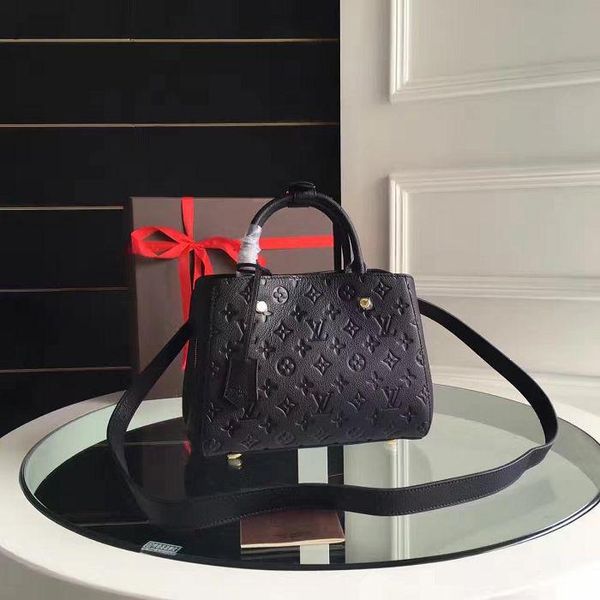 M41053 montaigne bb handbag black oxidized real leather iconic bag houlder bag tote cro body bu ine me enger bag
M41053 montaigne bb handbag black oxidized real leather iconic bag houlder bag tote cro body bu ine me enger bag