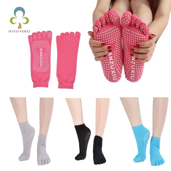 1 pair women yoga toes socks gym dance sport exercise five fingers socks non slip massage fitness dots warm wyq, Black
1 pair women yoga toes socks gym dance sport exercise five fingers socks non slip massage fitness dots warm wyq, Black