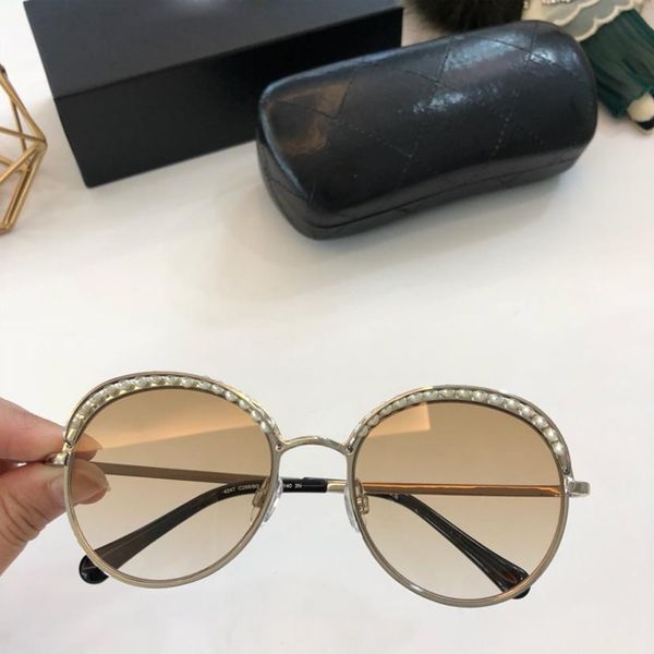 come lens sunglasses women fashion pearl with 4247 quality protection box for popular frame uv, White;black
come lens sunglasses women fashion pearl with 4247 quality protection box for popular frame uv, White;black