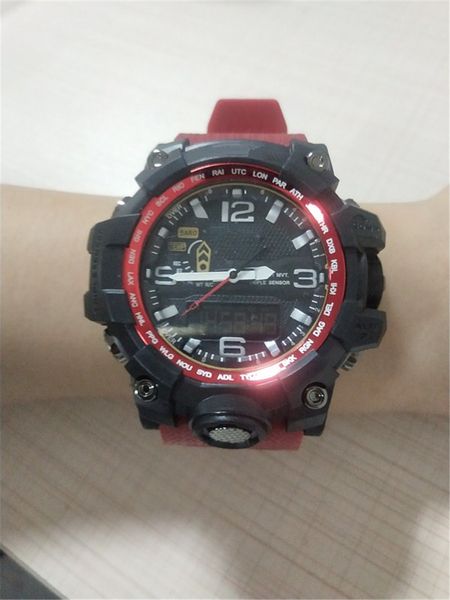 Hot Cheap Men's Sports Watches Dual Display LED Digital Clock Fashion Army Military GMT Waterproof Shock Watch Relogio Masculino with box
Hot Cheap Men's Sports Watches Dual Display LED Digital Clock Fashion Army Military GMT Waterproof Shock Watch Relogio Masculino with box