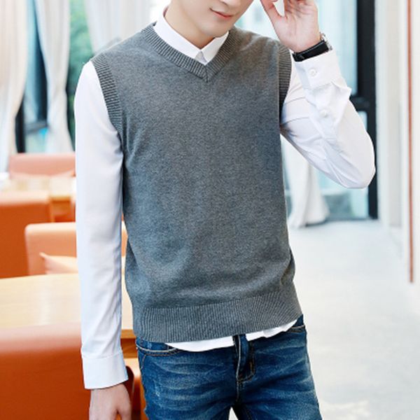 2017 men of new products autumn slim fit v-neck vest sweaters/male leisure sleeveless knitting a sweater, White;black
2017 men of new products autumn slim fit v-neck vest sweaters/male leisure sleeveless knitting a sweater, White;black