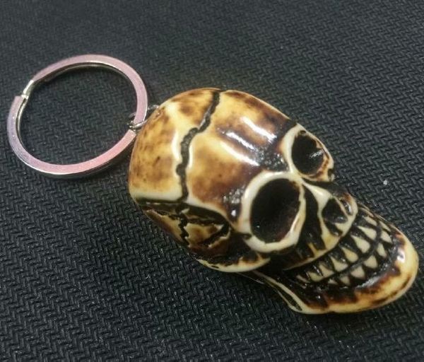 yqtdmy 12 pcs imitation carving horror skeleton skull head jewelry keychain, Slivery;golden
yqtdmy 12 pcs imitation carving horror skeleton skull head jewelry keychain, Slivery;golden