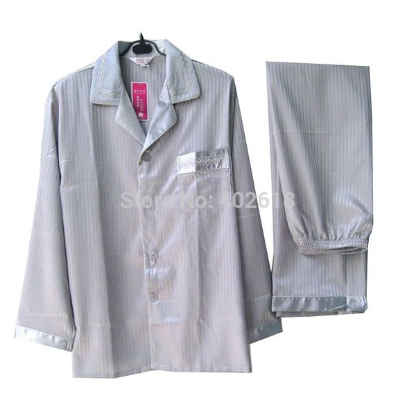 men's sleepwear (1 set/lot) silk homewear, men pajamas, including(clothes+pants), size l, xl, xxl, long-sleeve 2 colors in stock, Black;brown
men's sleepwear (1 set/lot) silk homewear, men pajamas, including(clothes+pants), size l, xl, xxl, long-sleeve 2 colors in stock, Black;brown