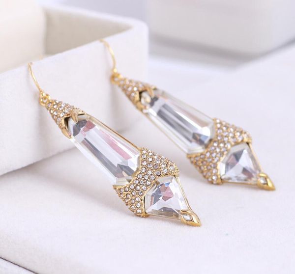 csxjd 2019 luxury fashion crystal setting zircon gem women's earrings, Silver
csxjd 2019 luxury fashion crystal setting zircon gem women's earrings, Silver