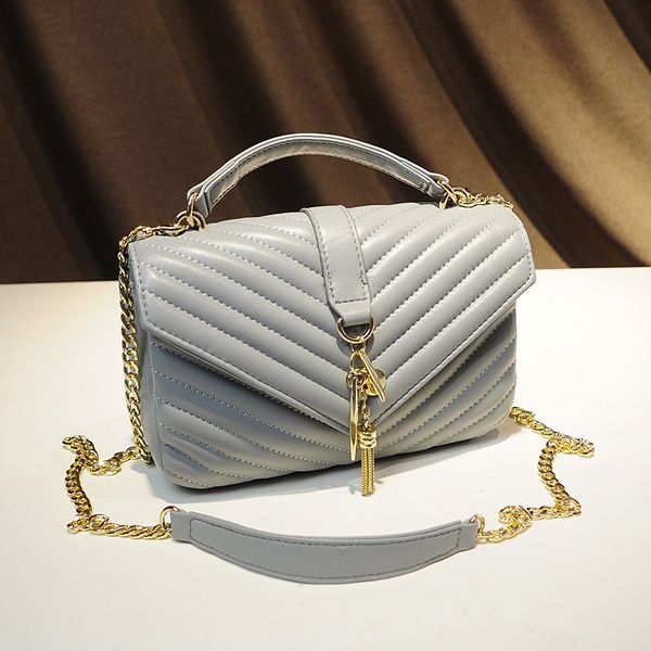 high quilted leather bag messenger bag lady famous luxury enuine leather shoulder bags lock chain
high quilted leather bag messenger bag lady famous luxury enuine leather shoulder bags lock chain