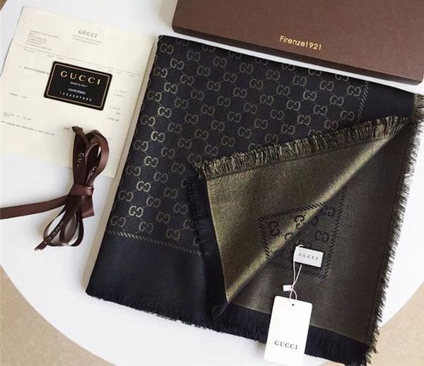 2019 classic design wool scarf brand fashion shiny gold and silver cotton shawl brand size 140*140 triangle scarf
2019 classic design wool scarf brand fashion shiny gold and silver cotton shawl brand size 140*140 triangle scarf