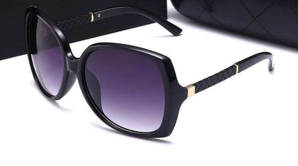 2018 sunglasses women carfia 5547 oval designer sunglasses for men uv protection acatate resin glasses 8 colors with box, White;black
2018 sunglasses women carfia 5547 oval designer sunglasses for men uv protection acatate resin glasses 8 colors with box, White;black