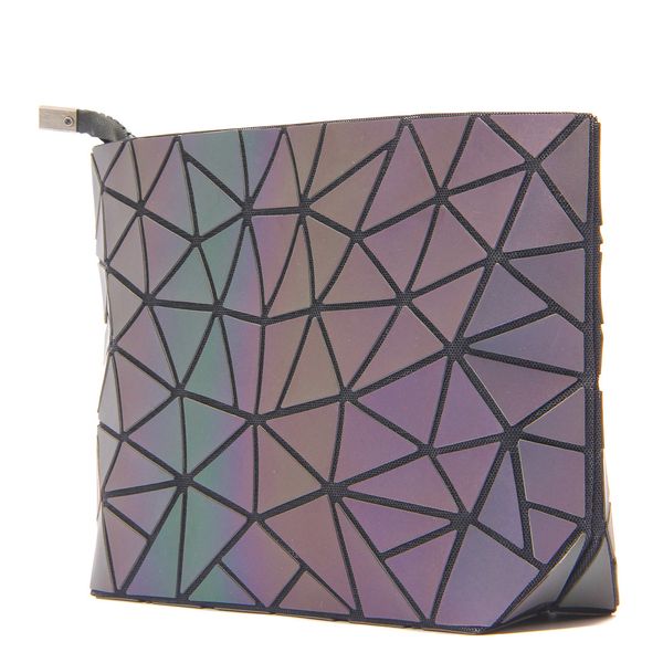 28*7*18 cm 2018 new high-quality european and american style fashion shoulder bag geometric lingge luminous bag messenger bag
28*7*18 cm 2018 new high-quality european and american style fashion shoulder bag geometric lingge luminous bag messenger bag