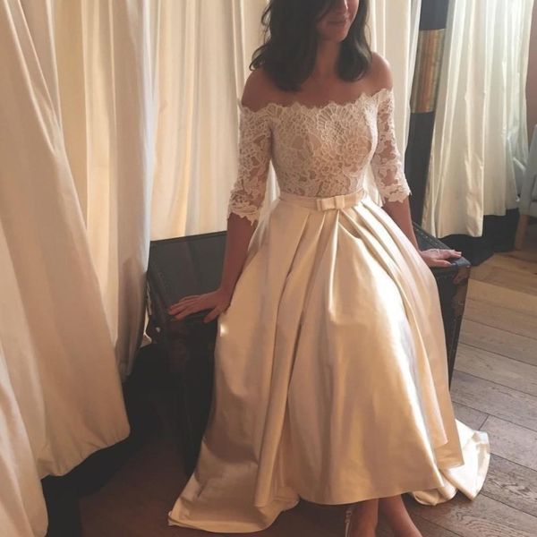 2018 chic high low beach wedding dresses off shoulder 1/2 long sleeve lace boho bridal gowns custom made wedding gowns, White
2018 chic high low beach wedding dresses off shoulder 1/2 long sleeve lace boho bridal gowns custom made wedding gowns, White