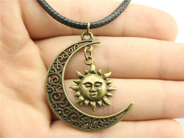 wysiwyg 5 pieces leather chain necklaces pendants choker collar vintage necklace handmade sun 23x19mm n6-a11573-a10487, Golden;silver
wysiwyg 5 pieces leather chain necklaces pendants choker collar vintage necklace handmade sun 23x19mm n6-a11573-a10487, Golden;silver