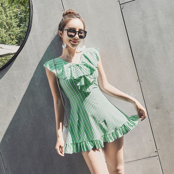 spring plus size beach wear skirt young girl one piece swimsuit dress floral print bathing suits
spring plus size beach wear skirt young girl one piece swimsuit dress floral print bathing suits