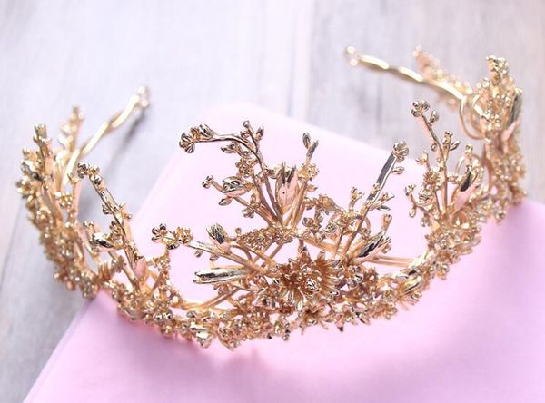 new vintage baroque european princess crown golden leaf headdress bridal accessories crown crown hair accessories, Slivery;golden
new vintage baroque european princess crown golden leaf headdress bridal accessories crown crown hair accessories, Slivery;golden