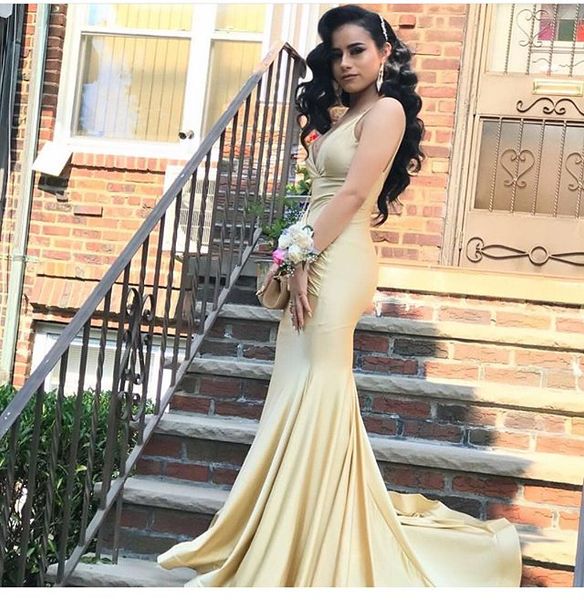 spaghetti straps mermaid prom dresses long sweetheart spandex formal dresses pleats graduation gowns vestido de formatura longo, Black
spaghetti straps mermaid prom dresses long sweetheart spandex formal dresses pleats graduation gowns vestido de formatura longo, Black