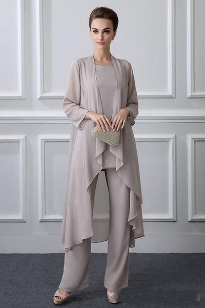 2018 new 3 pieces plus size elegant gray chiffon mother of the bride pant suit with long jactet for fall vestido de noiva 588, Black;red
2018 new 3 pieces plus size elegant gray chiffon mother of the bride pant suit with long jactet for fall vestido de noiva 588, Black;red