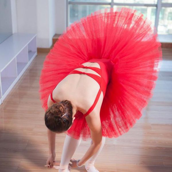 female ballet skirt uniforms professional platter tutu black white red ballet dance costume for women tutu 6 layers, Black;red
female ballet skirt uniforms professional platter tutu black white red ballet dance costume for women tutu 6 layers, Black;red