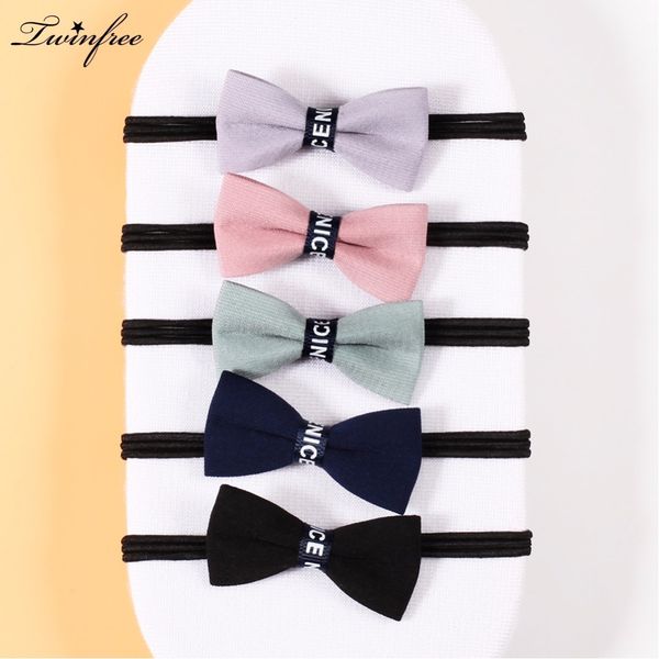 5pcs/set hair bows tie bowknot kids hair band children headwear accessories, Slivery;white
5pcs/set hair bows tie bowknot kids hair band children headwear accessories, Slivery;white