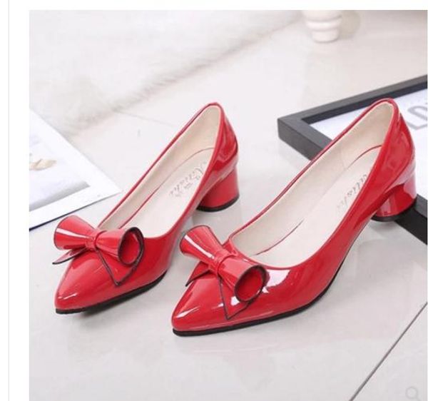 send pointed end single shoes 2017 spring and autumn new style bowknot low-heel shallow mouth coarse heel women's shoes, Black
send pointed end single shoes 2017 spring and autumn new style bowknot low-heel shallow mouth coarse heel women's shoes, Black