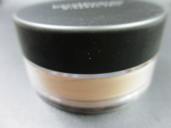 new minerals foundation loose powder 8g c10 fair/8g n10 fairly light/8g medium c25/8g medium beige n20/9g mineral veil
new minerals foundation loose powder 8g c10 fair/8g n10 fairly light/8g medium c25/8g medium beige n20/9g mineral veil