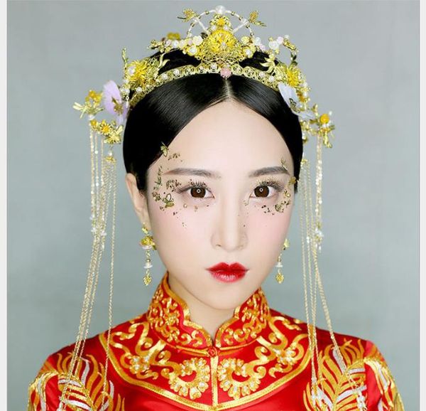headwear, bridal hair, chinese fringes, swing, phoenix crown, golden court hair ornament, dragon and phoenix gown, wedding suit, Slivery;golden
headwear, bridal hair, chinese fringes, swing, phoenix crown, golden court hair ornament, dragon and phoenix gown, wedding suit, Slivery;golden