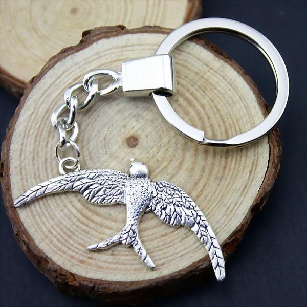 6 pieces key chain women key rings car keychain for keys swallow bird 46x21mm, Slivery;golden
6 pieces key chain women key rings car keychain for keys swallow bird 46x21mm, Slivery;golden