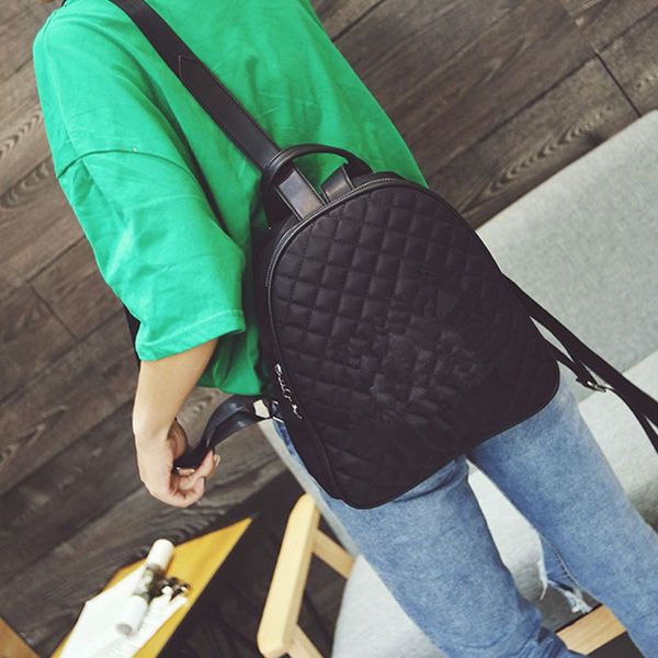 HOT sale Classic Famous Fashion Diamond lattice black bag Travel Bag Vintage Style Retro
HOT sale Classic Famous Fashion Diamond lattice black bag Travel Bag Vintage Style Retro