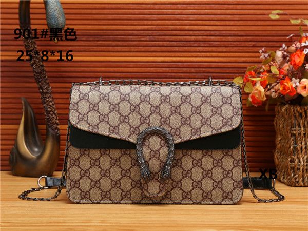 hot Fashion women Transparent Mesh Chain Shoulder Bags casual tote Designer Brand Luxury Shopping Handbags
hot Fashion women Transparent Mesh Chain Shoulder Bags casual tote Designer Brand Luxury Shopping Handbags