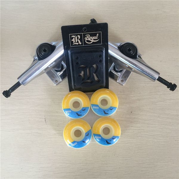 good quality skateboard trucks and wheels mixed 5.25" trucks & 51,52mm wheels plus royal riser pads for complete skateboard
good quality skateboard trucks and wheels mixed 5.25" trucks & 51,52mm wheels plus royal riser pads for complete skateboard