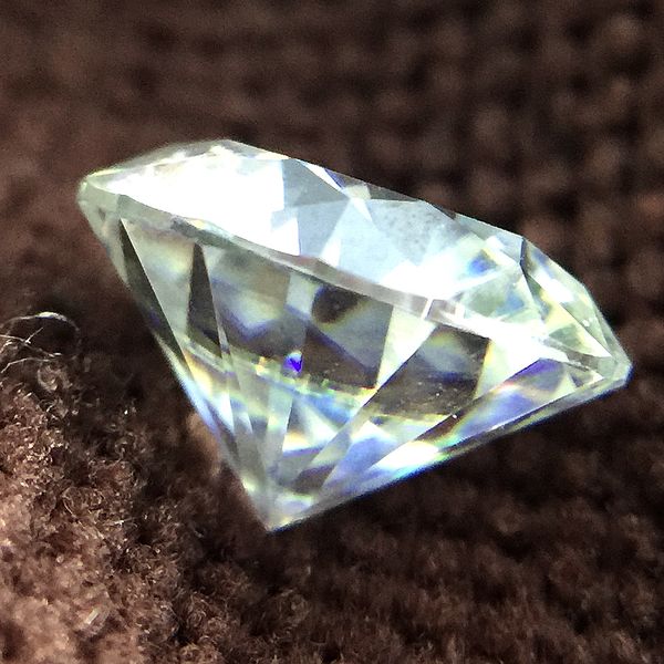 round brilliant cut 1.5ct carat 7.5mm gh color moissanite loose stone vvs1 excellent cut grade test positive lab diamond, Black
round brilliant cut 1.5ct carat 7.5mm gh color moissanite loose stone vvs1 excellent cut grade test positive lab diamond, Black