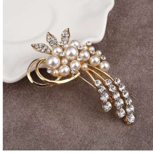 hesiod new jewelry goldcolor pin crystal simulated pearl flower brooch for women exquisite scarf clothes accessories, Gray
hesiod new jewelry goldcolor pin crystal simulated pearl flower brooch for women exquisite scarf clothes accessories, Gray