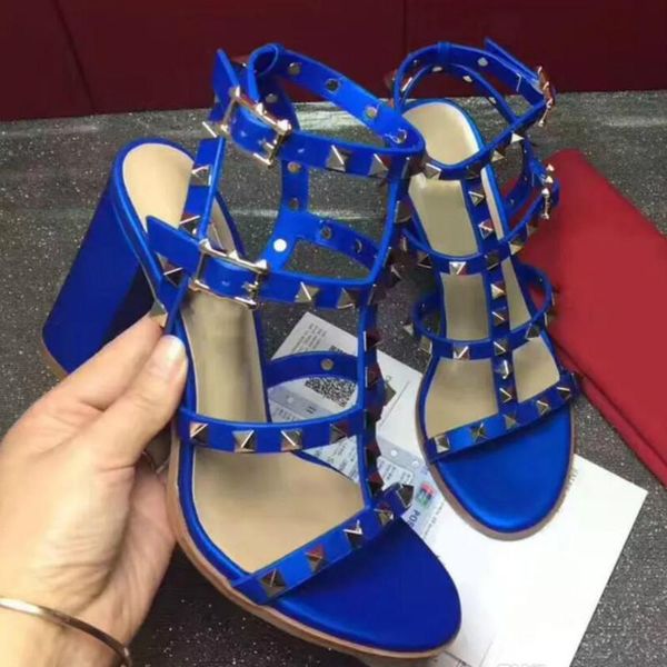 High heeled hoe 2018 new high quality leather hoe 35 41 european tation thick with 8 color factory direct hipping
High heeled hoe 2018 new high quality leather hoe 35 41 european tation thick with 8 color factory direct hipping