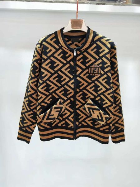 brand designer women wool cardigan sweaters 2018 autumn winter fashion letters jacquard stand collar zipper jackets jumpers coats, White;black
brand designer women wool cardigan sweaters 2018 autumn winter fashion letters jacquard stand collar zipper jackets jumpers coats, White;black