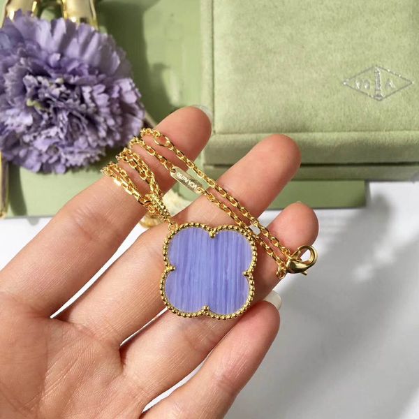 2018 Высокое качество латунного материала и фирменного кулона ожерелье с цветком pruple с цветами колвер для женщин свадебный подарок
2018 Высокое качество латунного материала и фирменного кулона ожерелье с цветком pruple с цветами колвер для женщин свадебный подарок