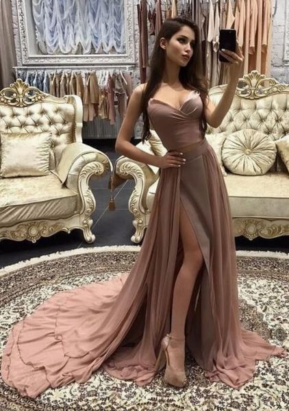2018 новое пѬибие robe de soiree мила длинна плна Ѭоза Ѭђалка вееѬние пла без, Red
2018 новое пѬибие robe de soiree мила длинна плна Ѭоза Ѭђалка вееѬние пла без, Red