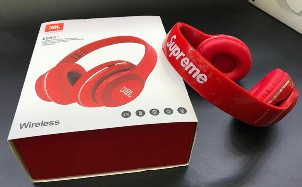 Wireless Bluetooth Foldable Magic Headphones with Stereo JBL SUPYEME Headphones with Sealed Retail Box
Wireless Bluetooth Foldable Magic Headphones with Stereo JBL SUPYEME Headphones with Sealed Retail Box