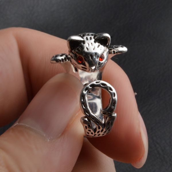 new creative red eyes lucky cat thai ring fashion female kitten finger ring jewelry gift, Golden;silver
new creative red eyes lucky cat thai ring fashion female kitten finger ring jewelry gift, Golden;silver