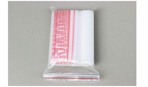 

500pcs/lot ,3.15 inch x4.72 inch clear pe transparent plastic valve bag gift packaging bone bags 8cm x 12cm packaging bag new