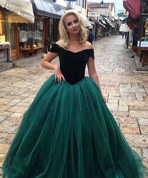 2018 hunter green off the shoulder velvet prom dresses ball gown tulle formal evening party dresses special occasion wear, Black;red
2018 hunter green off the shoulder velvet prom dresses ball gown tulle formal evening party dresses special occasion wear, Black;red