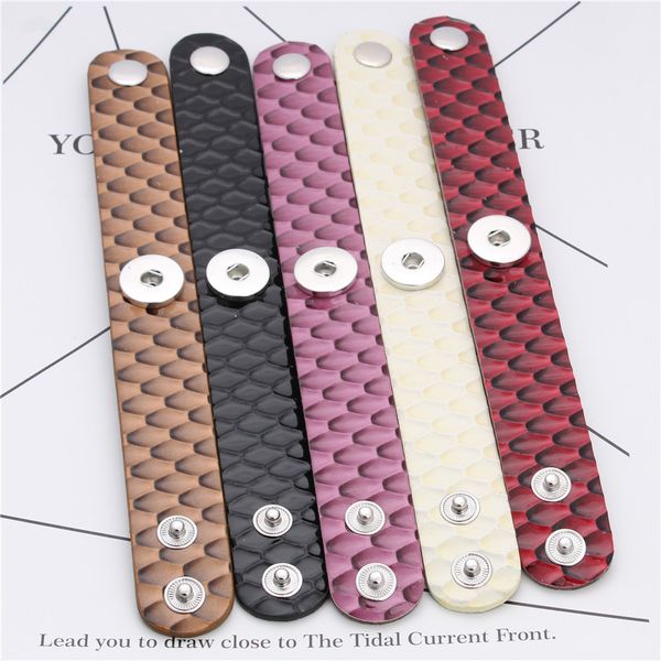 pu leather snap bracelet bangles retro noosa chunks snake scale 18mm snap button charms bracelet jewelry for women, Golden;silver
pu leather snap bracelet bangles retro noosa chunks snake scale 18mm snap button charms bracelet jewelry for women, Golden;silver