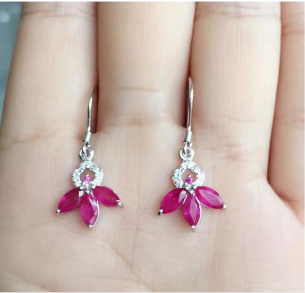 natural ruby stud earring jewelry natural real ruby 925 silver gem size 3*6mm 3pcs, Golden;silver
natural ruby stud earring jewelry natural real ruby 925 silver gem size 3*6mm 3pcs, Golden;silver
