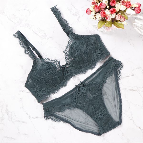 2018 ultrathin lingerie set plus size bras lace bra set transparent women underwear black embroidery bow a b c dcup, Red;black
2018 ultrathin lingerie set plus size bras lace bra set transparent women underwear black embroidery bow a b c dcup, Red;black