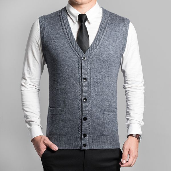 2018 men business work v-neck kniing vests male sleeveless sweater jackets single breasted loose plus size wool gilet w1271, Black;white
2018 men business work v-neck kniing vests male sleeveless sweater jackets single breasted loose plus size wool gilet w1271, Black;white