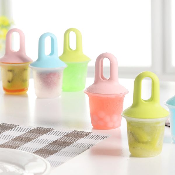 homemade popsicle mould ice-cream ice-box household refrigerator for grinding the box mould of frozen ice bars
homemade popsicle mould ice-cream ice-box household refrigerator for grinding the box mould of frozen ice bars