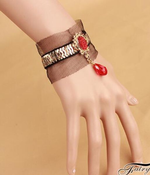 new the new shiny new noble cool girl mysterious lace female wrist chain fashion classic delicate elegance, Golden;silver
new the new shiny new noble cool girl mysterious lace female wrist chain fashion classic delicate elegance, Golden;silver