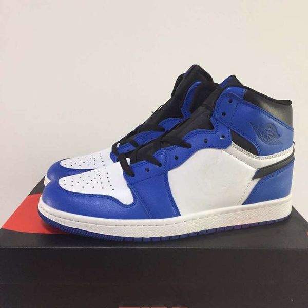 with box 1 high og game royal men basketball shoes blue moon sports sneakers 1s women white blue black toe 36-47
with box 1 high og game royal men basketball shoes blue moon sports sneakers 1s women white blue black toe 36-47