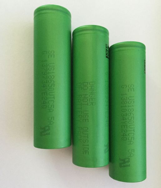100% authentic 18650 lithium battery vtc5a 2600mah 30a rechargeable original cell ups ing
100% authentic 18650 lithium battery vtc5a 2600mah 30a rechargeable original cell ups ing