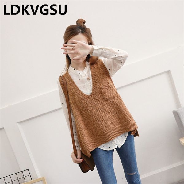 2018 new autumn winter sweater vest women sleeveless v-neck pocket pullover knitted vest female casual sweater outside is239, White;black
2018 new autumn winter sweater vest women sleeveless v-neck pocket pullover knitted vest female casual sweater outside is239, White;black