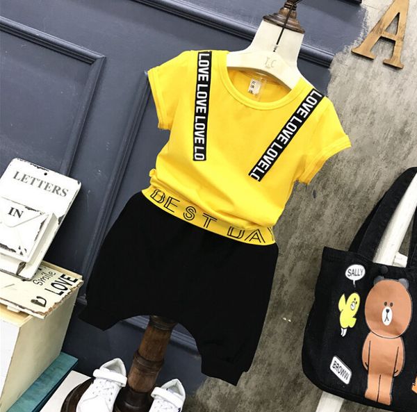 одежда для новорожденных набор желтый crew neck письмо печать футболка + черные штаны мальчик девочка дети две пьесы одежда наборы, White
одежда для новорожденных набор желтый crew neck письмо печать футболка + черные штаны мальчик девочка дети две пьесы одежда наборы, White