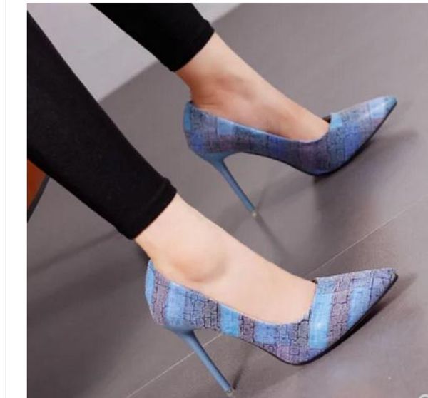 send 2018 spring and autumn new style korean version of women's shoes 10cm tax stamp pointed end high-heeled fine heel shallow, Black
send 2018 spring and autumn new style korean version of women's shoes 10cm tax stamp pointed end high-heeled fine heel shallow, Black