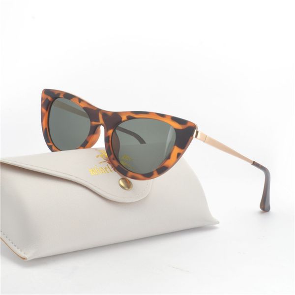 mincl/ vintage flat sunglasses women 2018 men cat fashion sunglasses trend brand women leopard color frame eyeglass nx, White;black
mincl/ vintage flat sunglasses women 2018 men cat fashion sunglasses trend brand women leopard color frame eyeglass nx, White;black